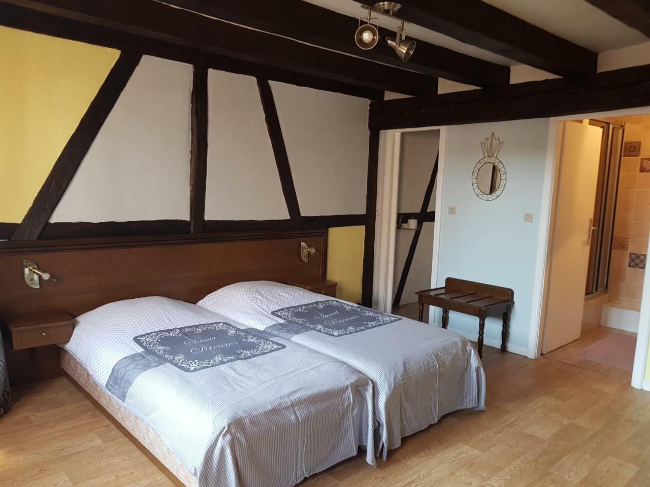 Bed and Breakfast Au Cep De Vigne Рикевір Екстер'єр фото